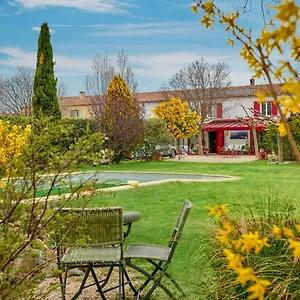Séjour chez l'habitant Clos Des Hérissons, Chambre Mimosa, Piscine, Jardin, Lauris